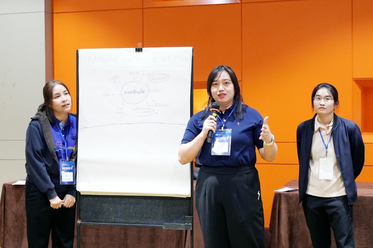 ภาพบรรยากาศ คลาสอบรมพนักงานในองค์กร | Pitching for Life