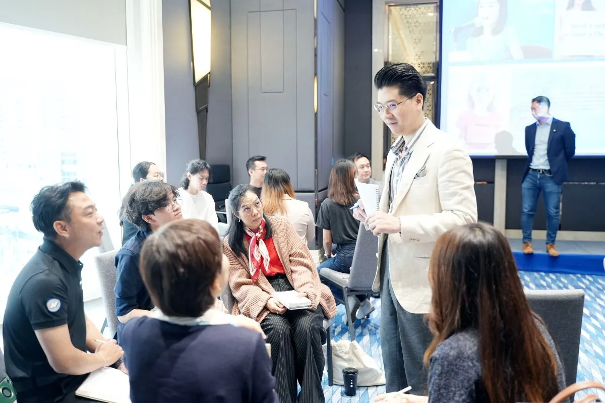 แก้ปัญหา "สมองไหลในองค์กร" ด้วย Internal Trainer System มีองค์กรจำนวนมากที่จ้างคนเก่งได้ แต่รักษาความรู้ไม่ได้