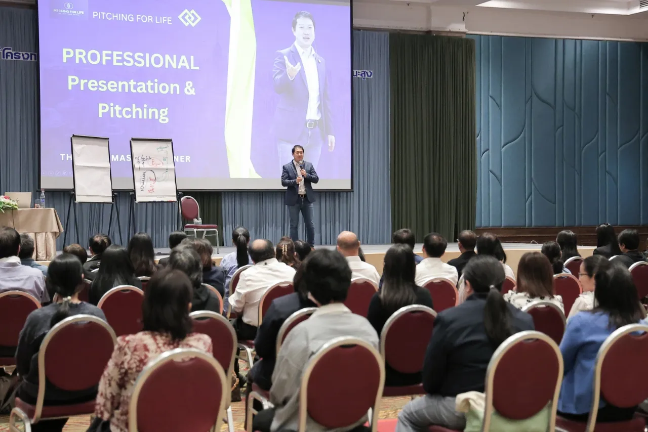 PROFESSIONAL PRESENTATION & PITCHING